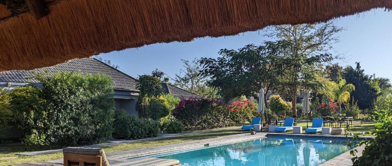 Sunbirds Chobe Hotel Kasane Buitenkant foto